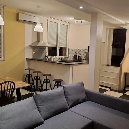 Holiday home Maison Vdh